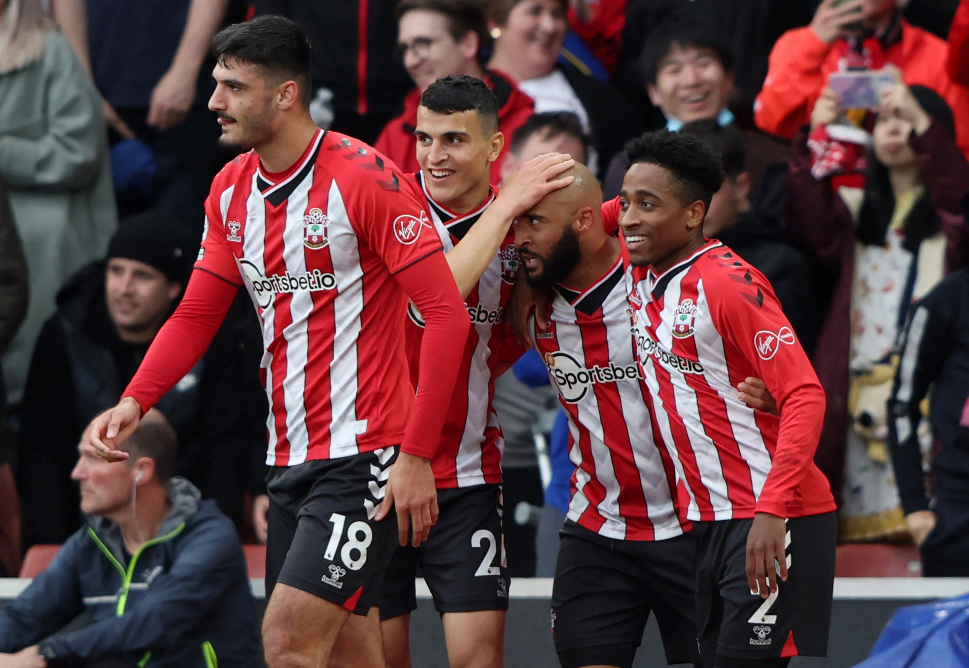 补时绝杀晋级附加赛，爱尔兰将冲击2002年后的首次世界杯资格（爱尔兰补时绝杀闯入附加赛，剑指2002年以来首张世界杯门票）