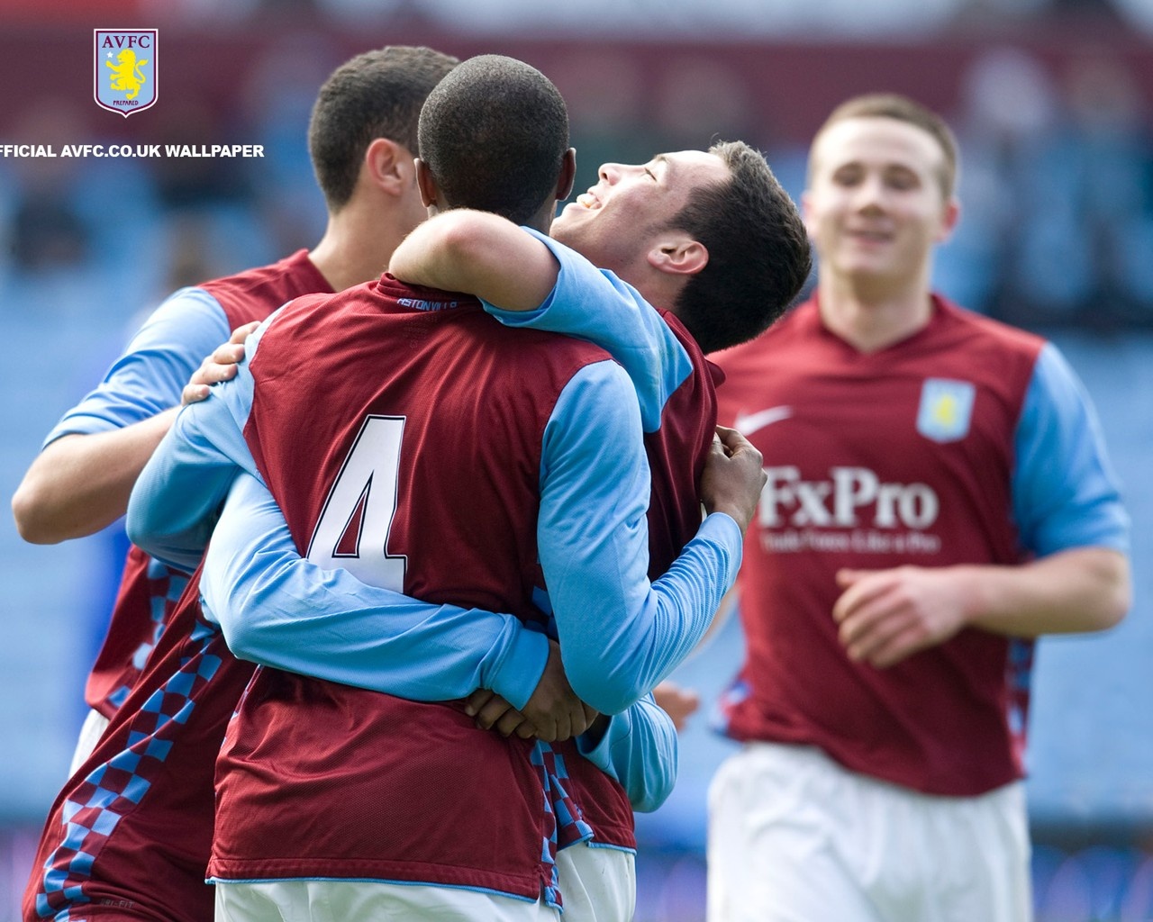 巴媒：若昂-戈麦斯的谈判有进展，曼联希望新年前能敲定交易（巴媒称若昂-戈麦斯谈判推进，曼联盼在新年前完成交易）