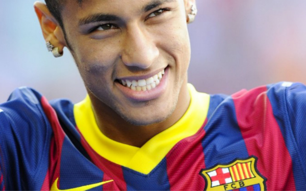 斯洛特：萨拉赫一直对俱乐部和队友很重要，队友有事不会愉快（斯洛特：萨拉赫始终是俱乐部与队友的关键人物，队友出状况谁都不会开心）