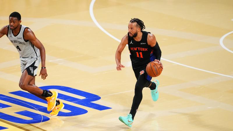 镜报：曼联1月无法召回霍伊伦，那不勒斯有欧冠资格就能买断（镜报：曼联冬窗不能召回霍伊伦，那不勒斯若获欧冠席位可执行买断）