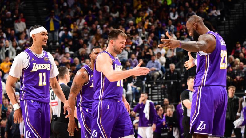 西蒙尼：朱利亚诺希望继续成长，我们也会全力帮助他（西蒙尼：朱利亚诺渴望持续提升，我们会尽全力助他成长）