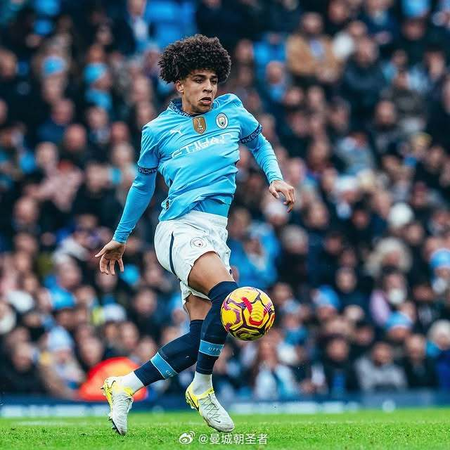 韩媒：孙兴慜两次拒绝热刺的续约，他对自己的身体没十足信心（韩媒：孙兴慜已两度拒绝与热刺续约，因对身体状况缺乏信心）