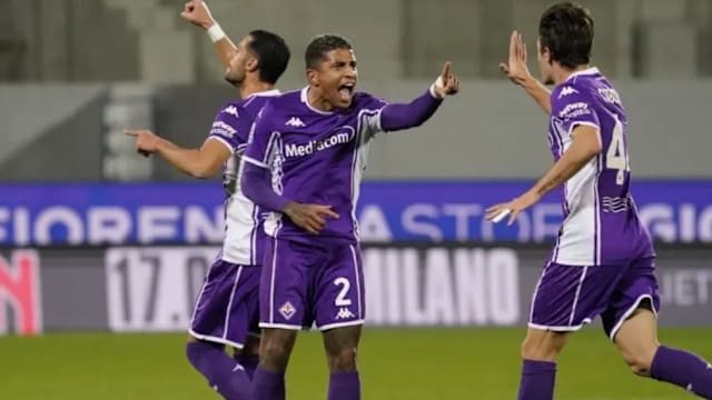 NBA每日最佳：哈登55分闪耀全场、威少助国王掀翻掘金（NBA今日之星：哈登轰下55分统治赛场，威少助力国王力克掘金）