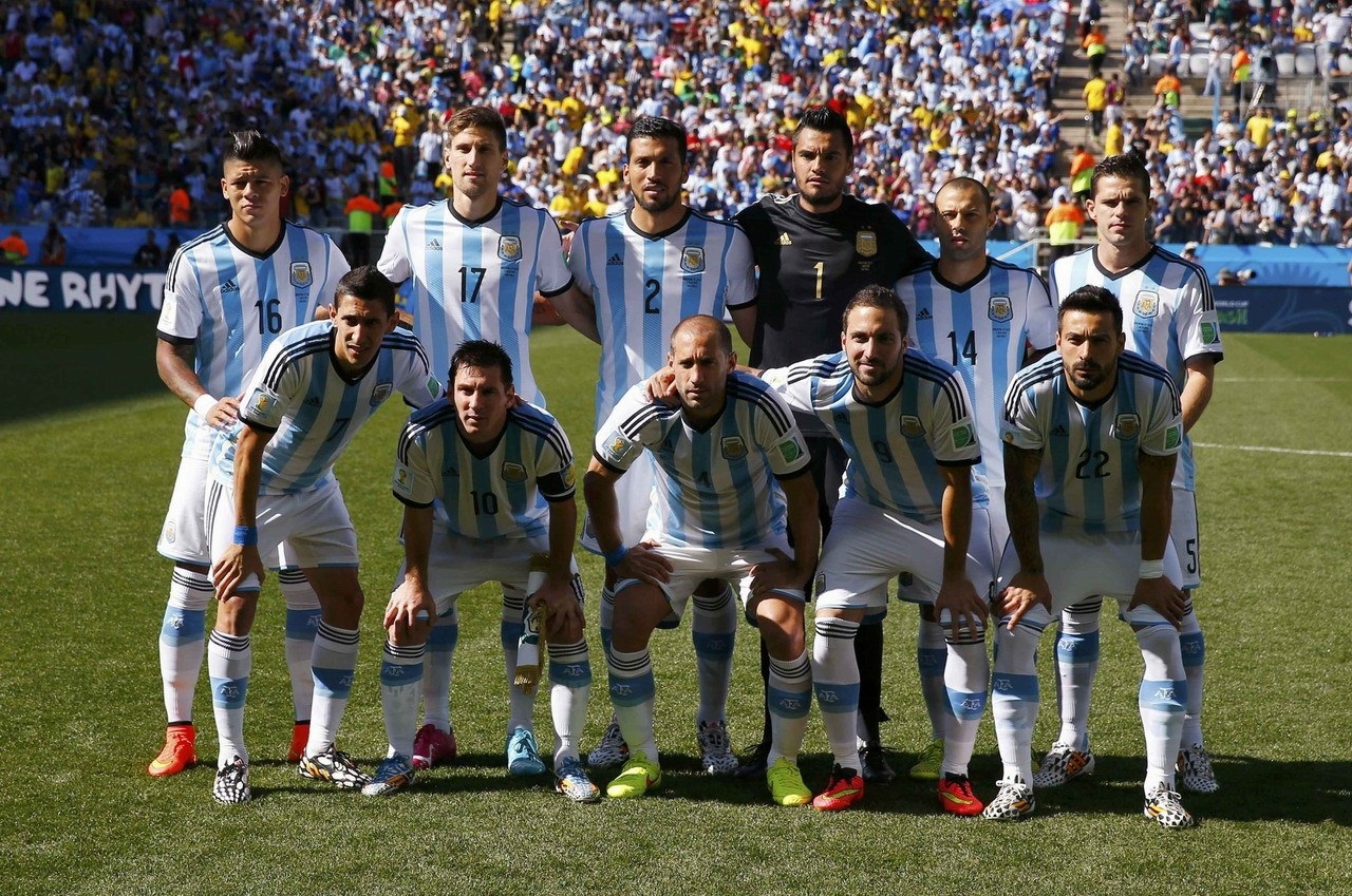 利物浦第二次在欧冠主场丢4+球，上一次是2023年2-5皇马（利物浦欧冠主场再现4+失球，上一次是2023年2-5负皇马）