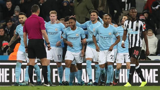 记者：与安哥拉一役，梅西、劳塔罗与阿尔马达或将搭档锋线（记者：对阵安哥拉，梅西、劳塔罗、阿尔马达或组成锋线三叉戟）